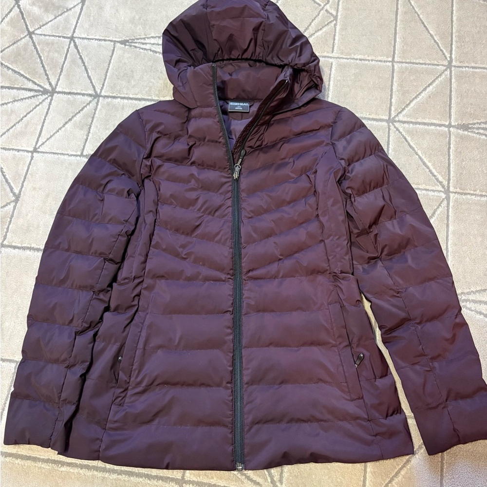 32 Degrees Hooded Puffer Jacket in Plum